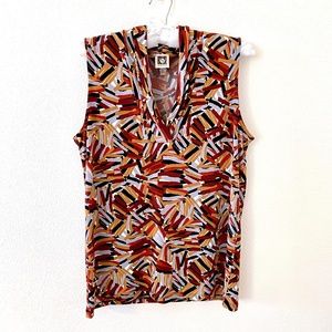 Anne Klein, V-Neck, Geo Print Top, Size Med, NWOT